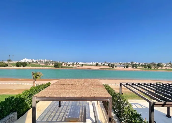 Villa Poised & Pearly 3 Bdr Cyan El Gouna *