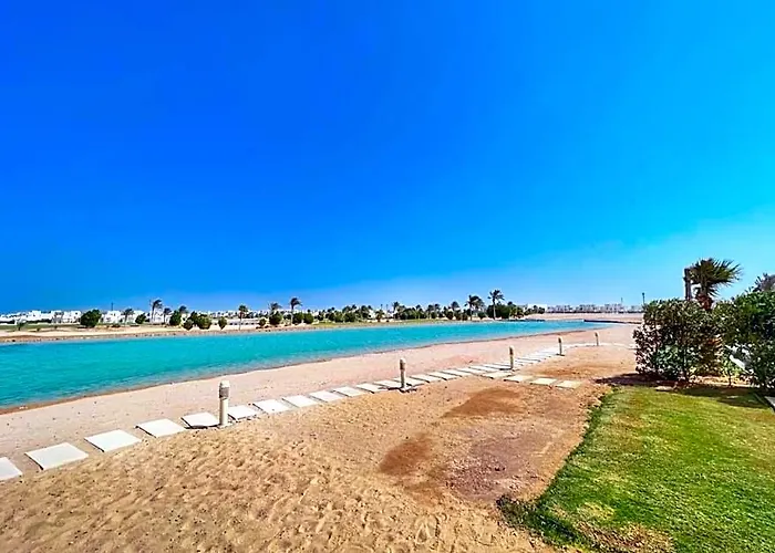 Villa Poised & Pearly 3 Bdr Cyan El Gouna